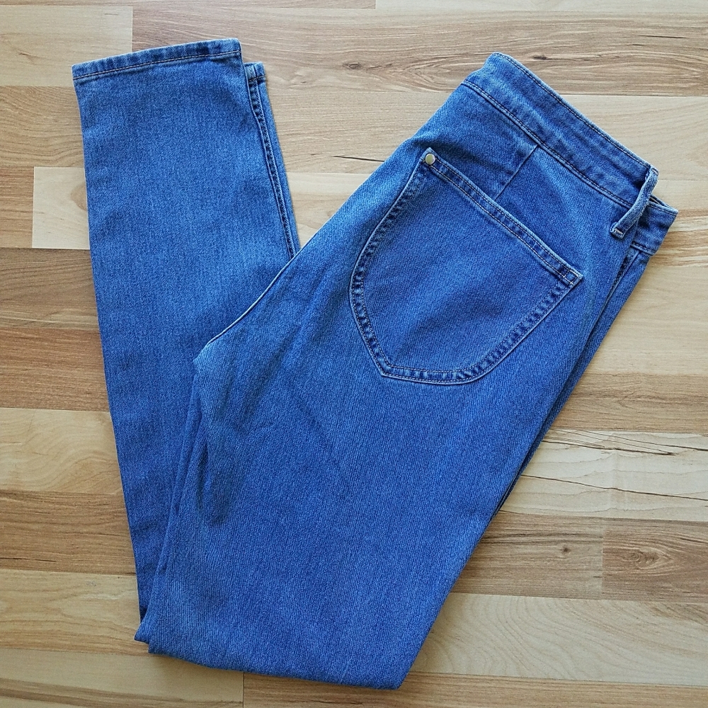 Today ONLY! $10  H&M Skinny Ankle Jeans